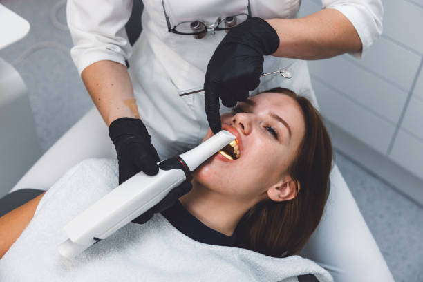 Best Cracked Tooth Emergency Dentist  in Crown Pot, IN